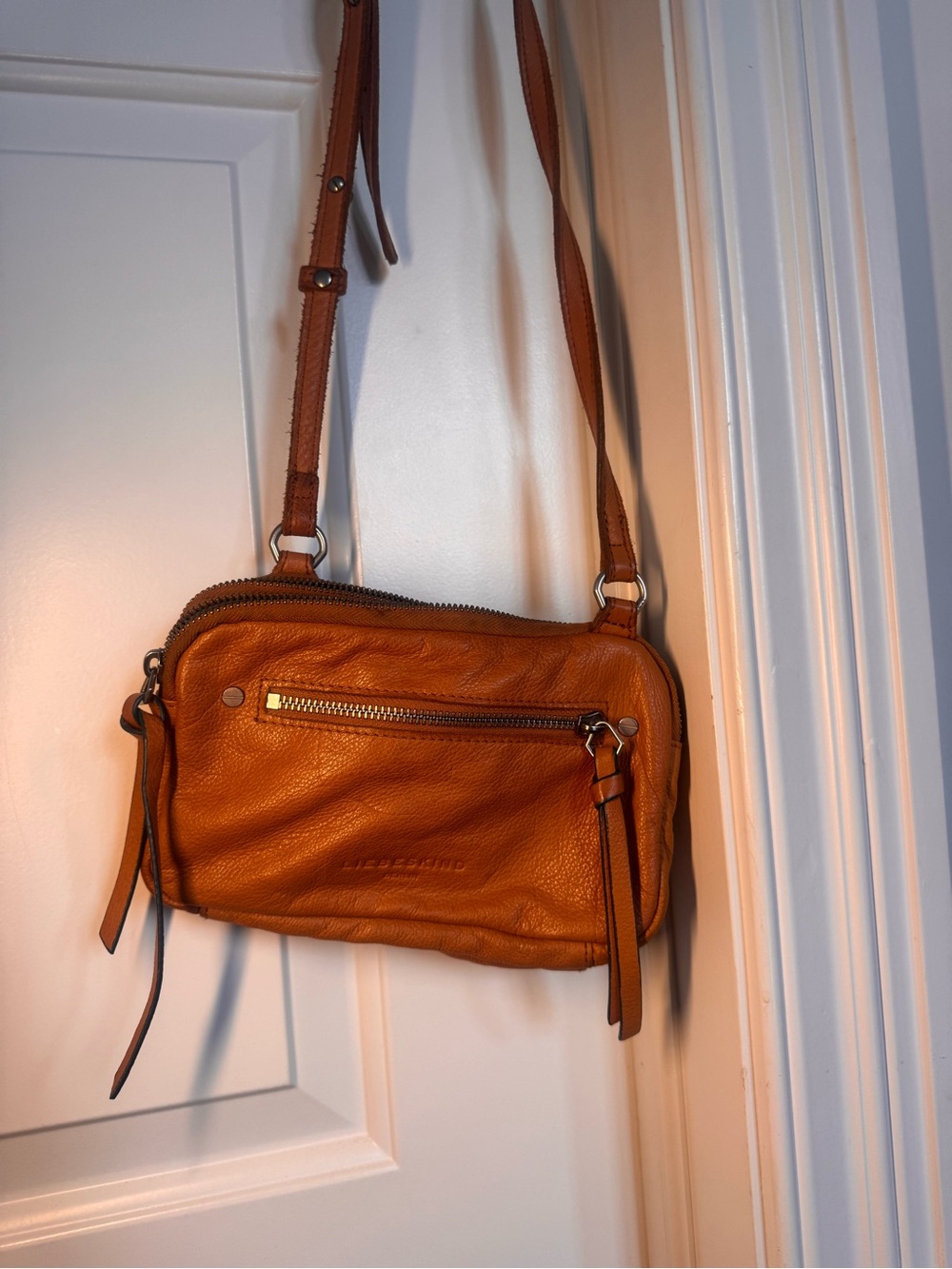 Liebeskind Berlin Women's Tan Leather Crossbody Bag - Classic Everyday Style
